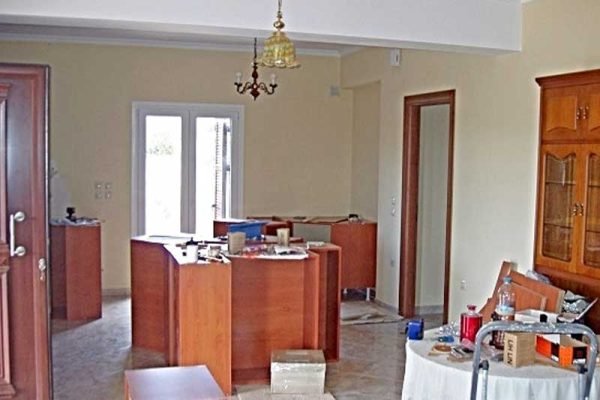 house-2000-view of the interior