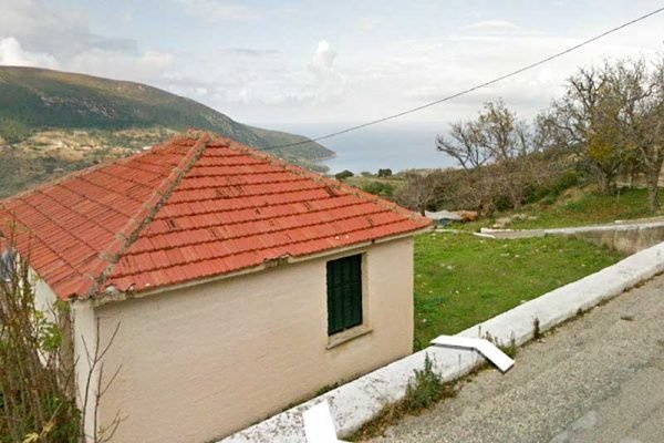 house-3275-with sea views