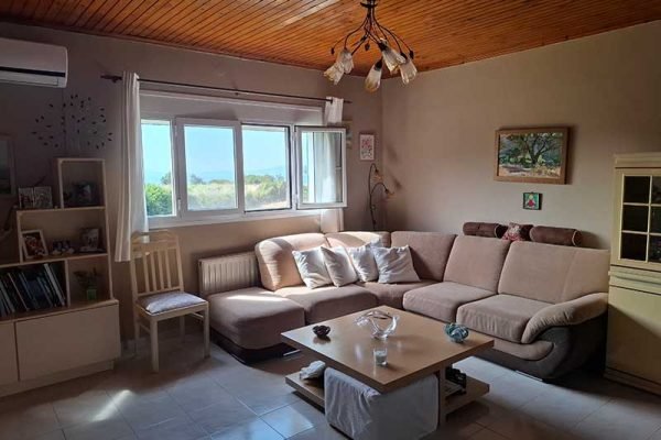 house-3276-living room