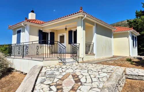 ratzakli-3325-view of the property