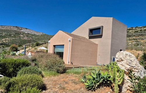 villa-3340-view of the exterior