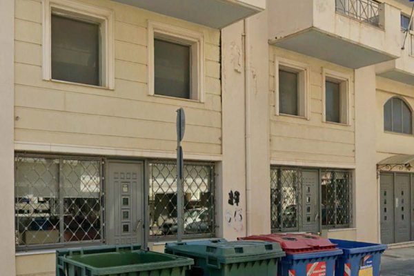 Commercial ground floor with lofts - property id 3387