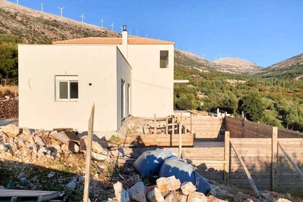 Property with road - property id 3173