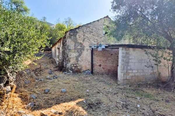 plot-3336-side view of the house