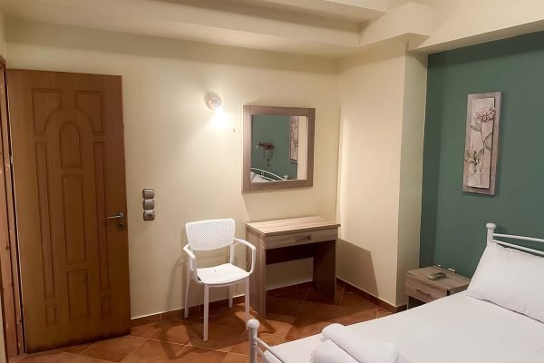 εξοπλισμένο διαμέρισμα στη Σκάλα - Κωδ. Ακινήτου 3371