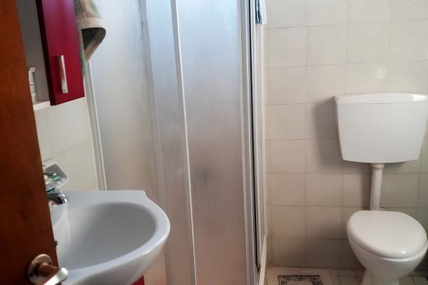 μπάνιο της κατοικίας στις Μηνιές - Κωδ. Ακινήτου 2249