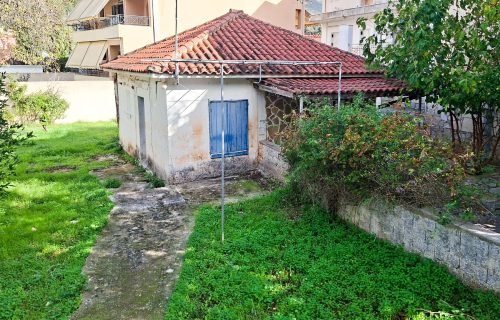 πλαϊνή όψη κατοικίας στην Αγία Ευφημία - Κωδ. Ακινήτου 3359