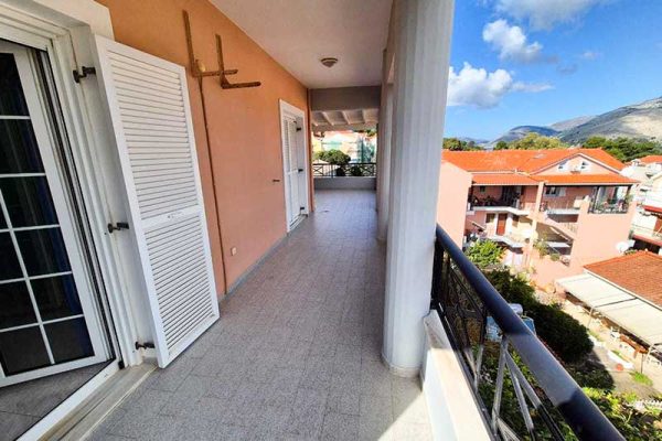 maisonette-3232-centrally located