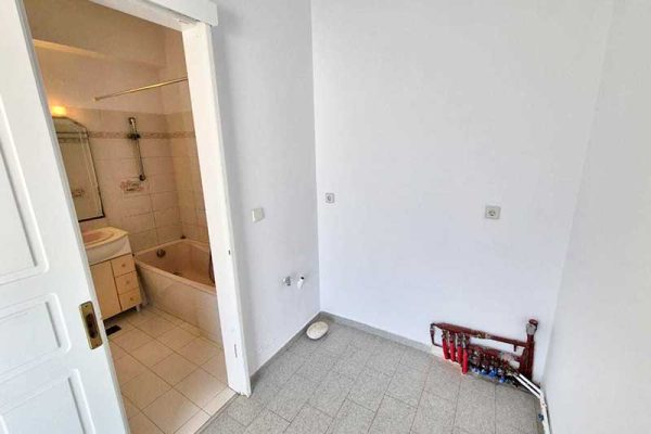 maisonette-3232-with storage room