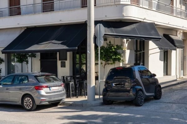 store in Argostoli - property id 3509