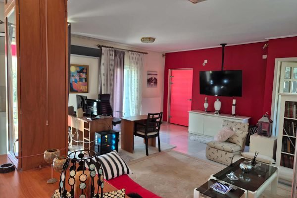 first floor apartment - property id 3467