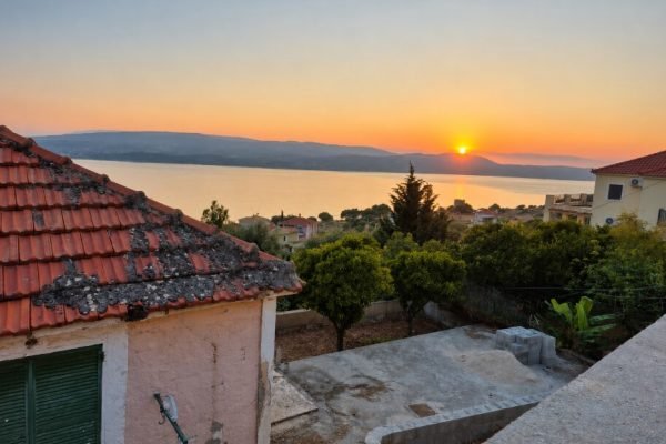 Θέα από το ακίνητο - Κωδ. Ακινήτου 3465