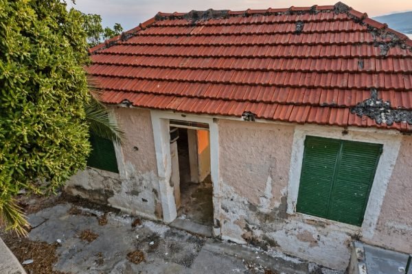 View of the building - property id 3465