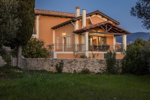 Villa at sunset - property id 3463